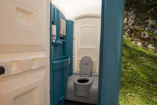 Best Porta potty rental near me  in Valley Springs, CA